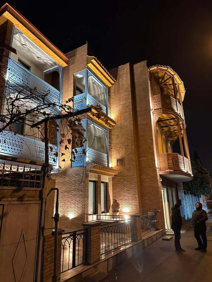 Hotel Embassy Tbilisi Exterior foto